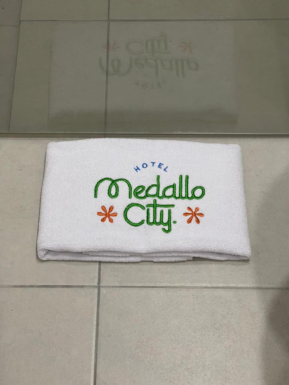 Hotel Medallo City Medellín Eksteriør bilde